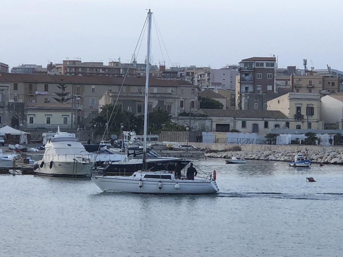 B&B Ortigia Sea View Сиракуза Екстериор снимка
